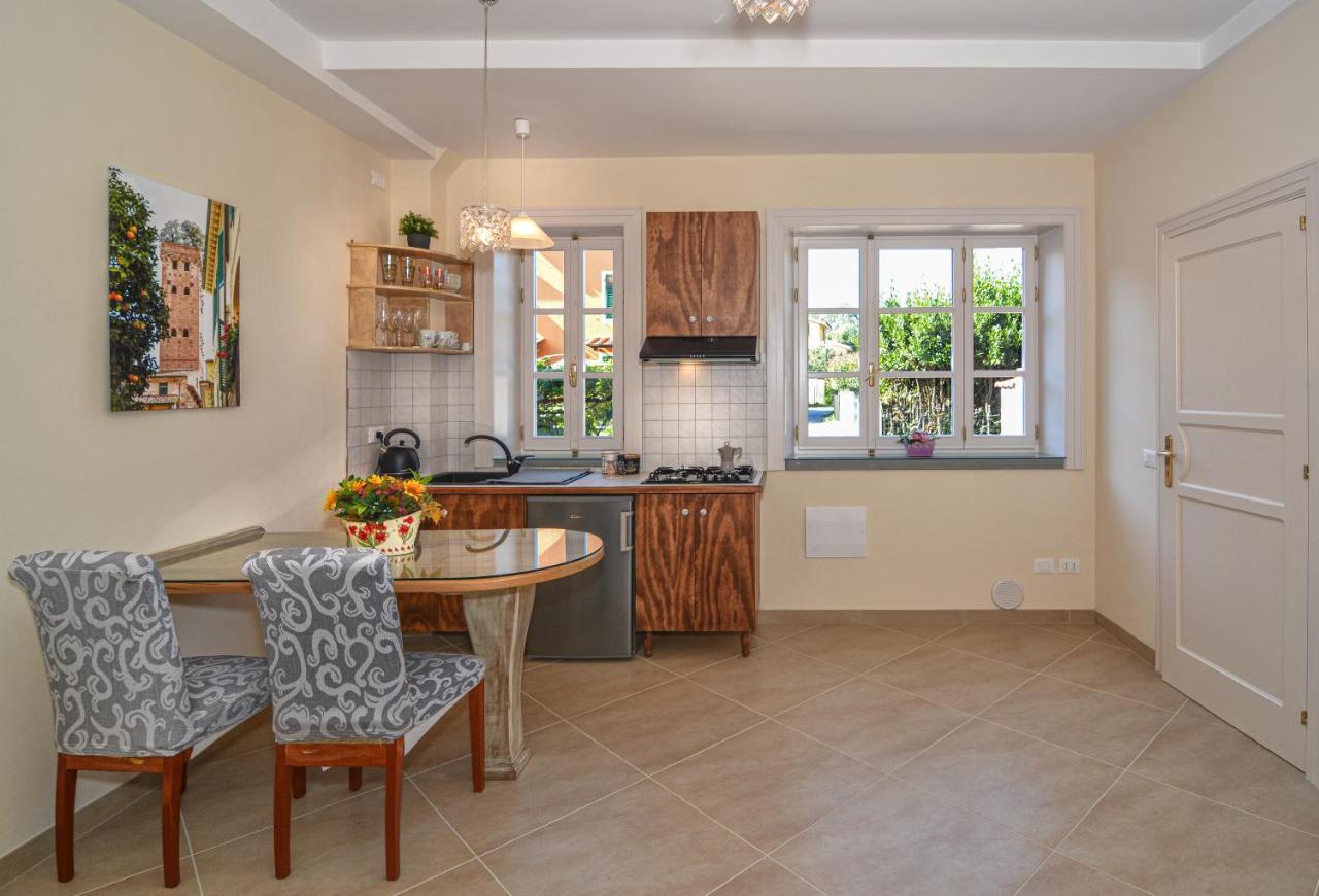 B&B Il Giardino Dei Poeti And Apartaments Lucca Ngoại thất bức ảnh